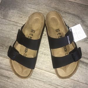 Arizona Birkenstock - Black NIB